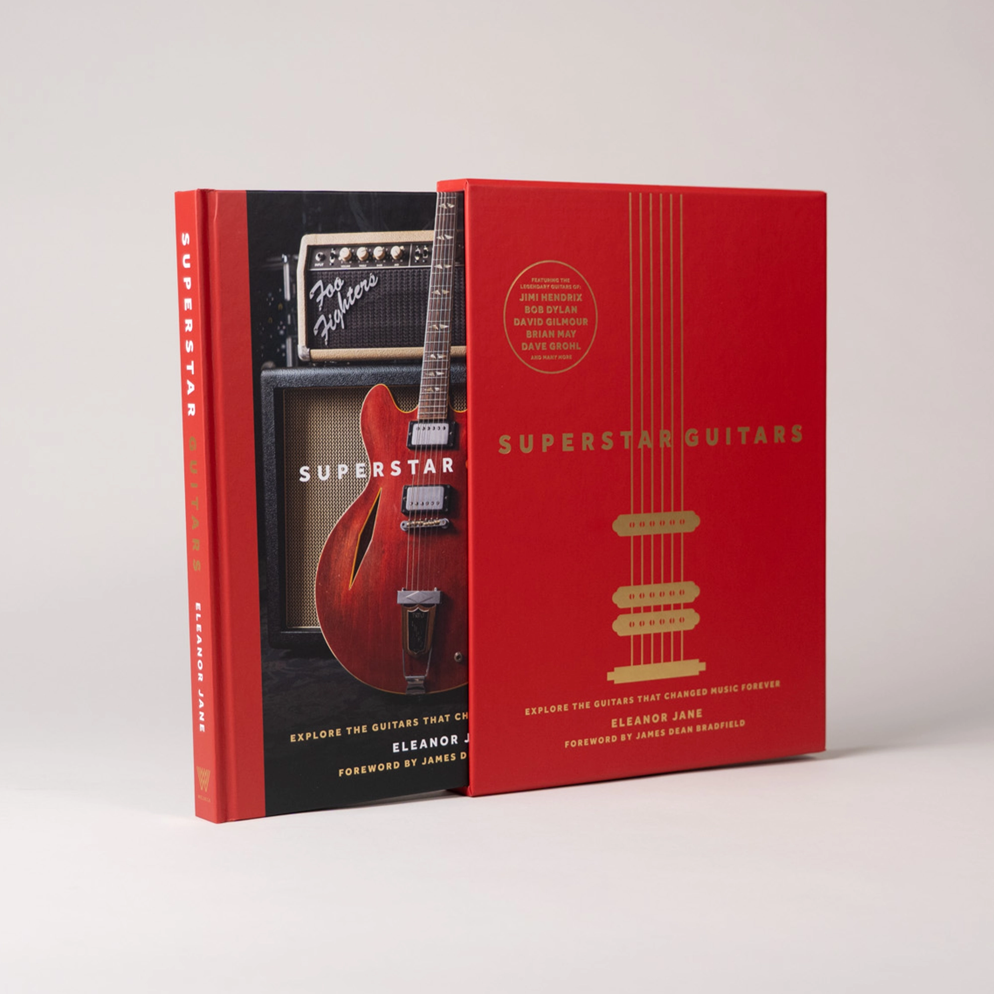 The edition is revealed from the red and gold slipcase